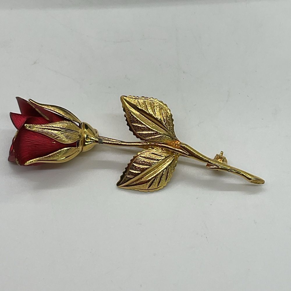 Vintage Giovanni Gold Toned and Red Rose Brooch - Picture 4 of 7